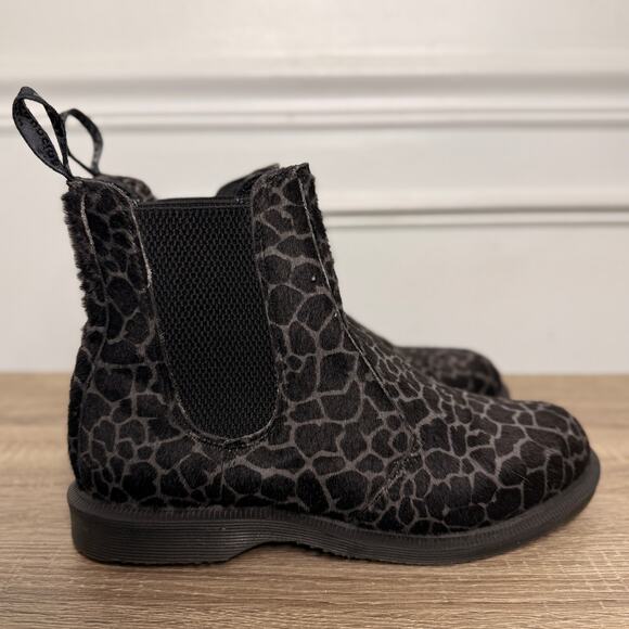 Dr. Martens Flora Womens 8 Animal Print Giraffe Chelsea Boot EU 39 - Picture 6 of 9